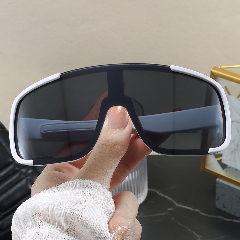Damen modische Sportsonnenbrille mit breitem UV-Schutz Brehn
