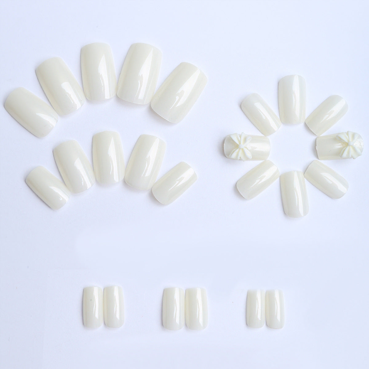 Künstliche Fingernägel mit Elegantem 3D Schleifen-Design Brehn