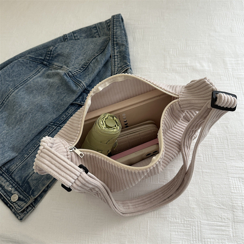 Corduroy Hobo Tasche