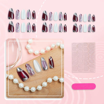 Chic Stilvoller Press-On Nagelkunst