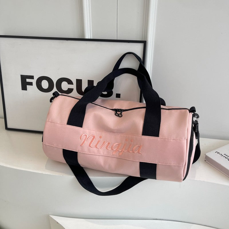 Stylische kompakte Sportduffel Brehn