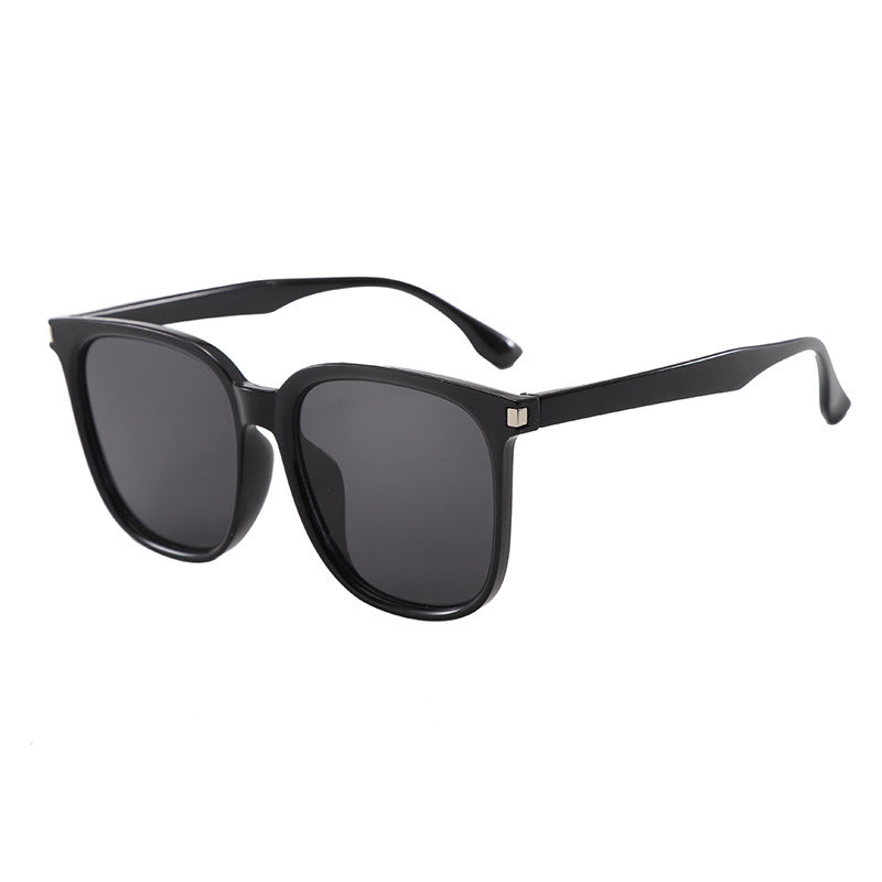Damen schicke modische Sonnenbrille im quadratischen Design Brehn