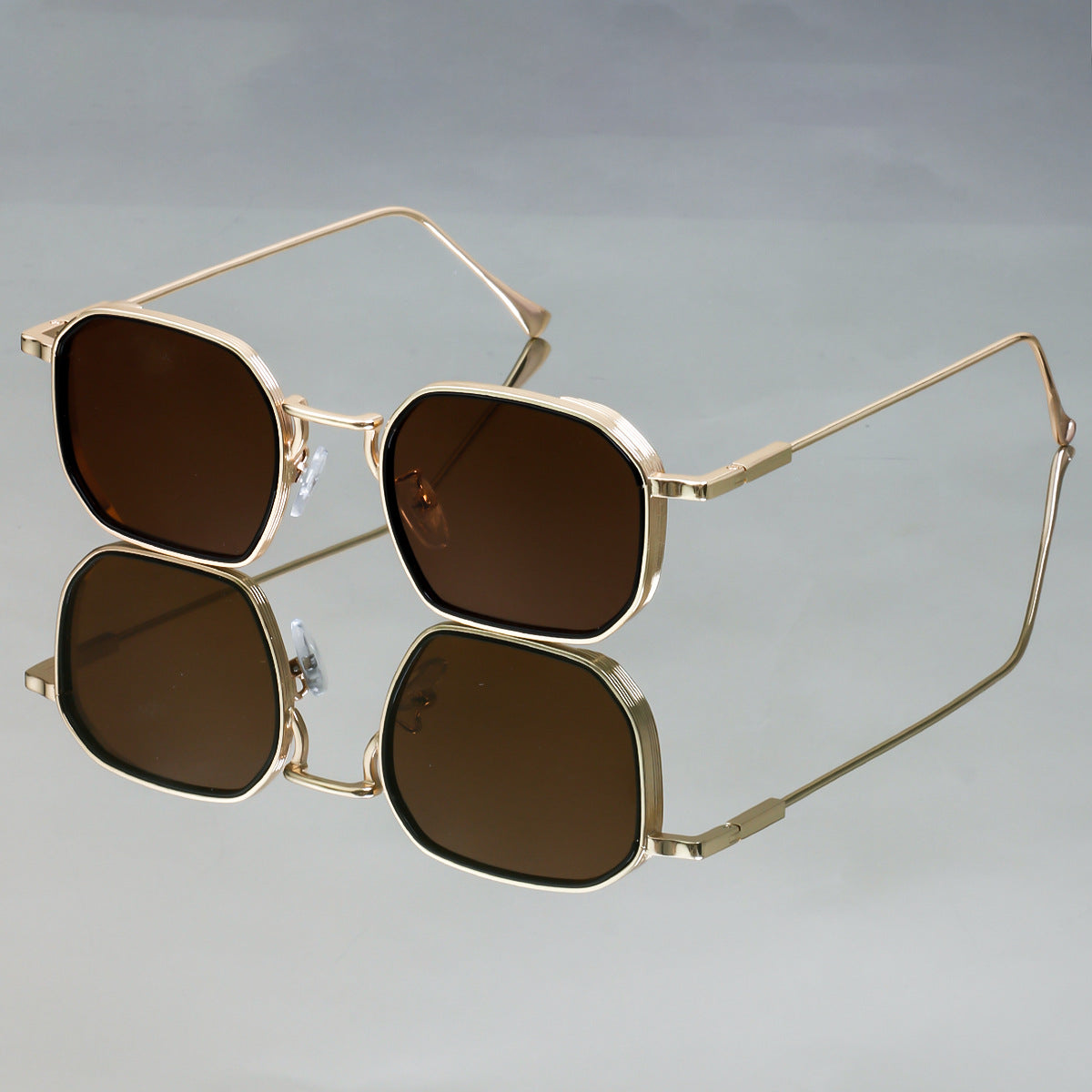 Damen modische Sonnenbrille mit stilvollem, eckigen Rahmen und UV-Schutz Brehn