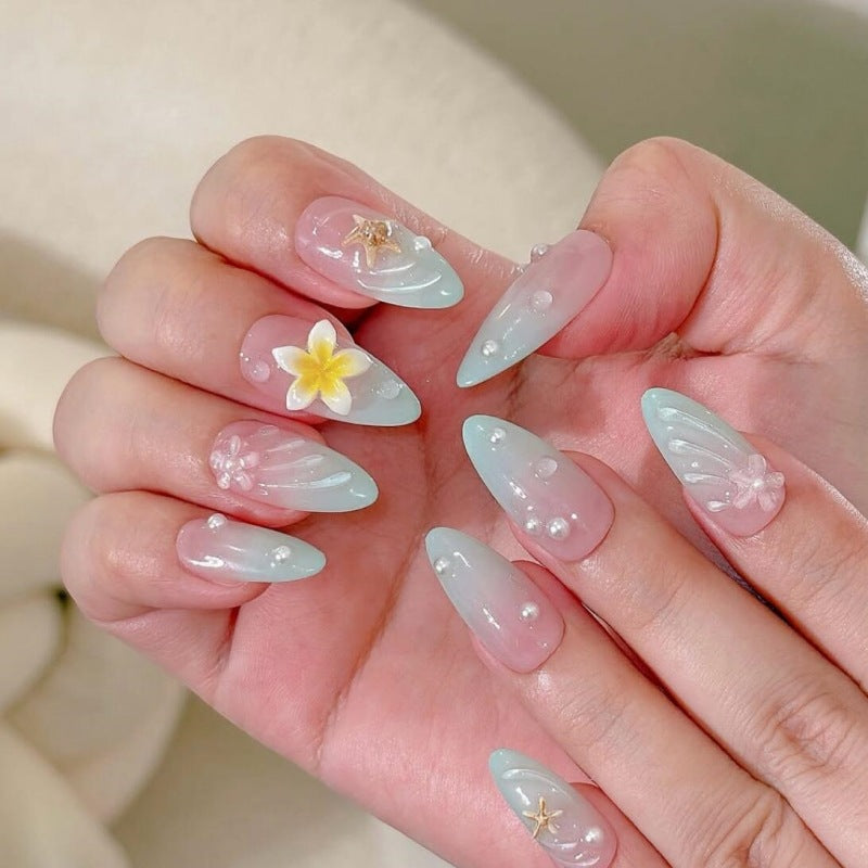 Floral-Accent Press-On Nail Art Kit Brehn