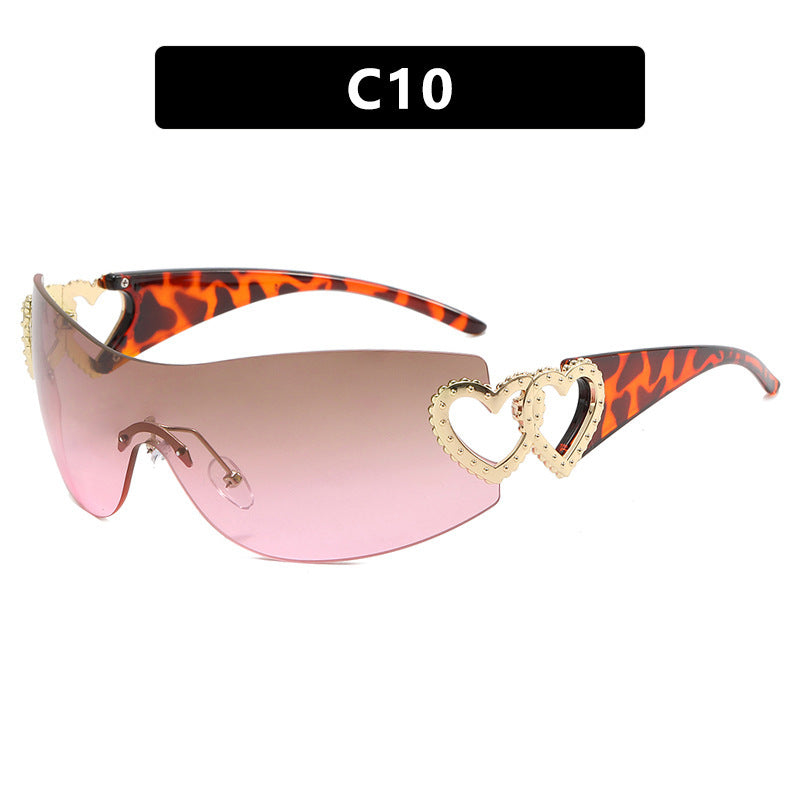 Damen sportliche Sonnenbrille im trendigen Shield-Design mit Herz-Akzenten Brehn