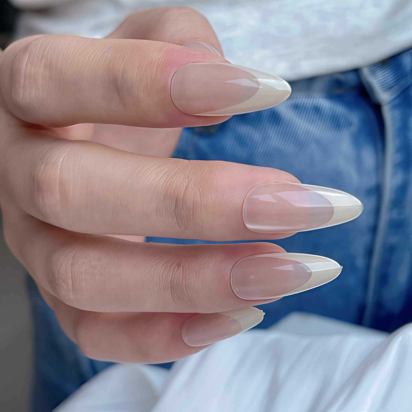 Glänzendes Langes Mandel-förmiges Press-On Nail Set Brehn