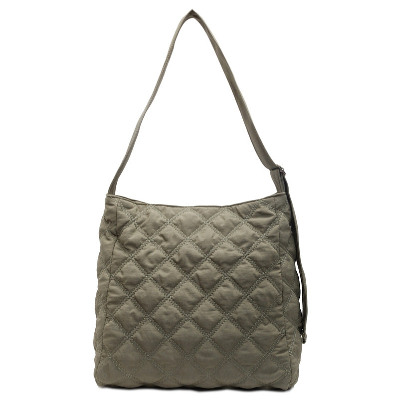 Gestepptes Weiches Stoff Schultertasche Brehn