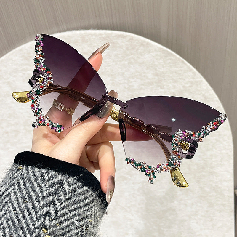 Damen extravagante Sonnenbrille mit Kristallverzierungen Brehn