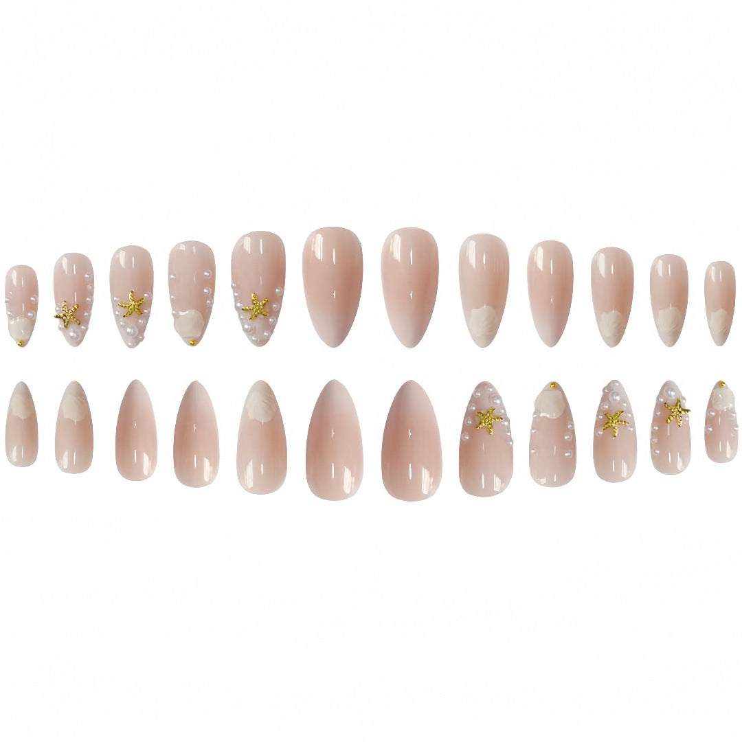 Shell-Inspirierte Nail Art Extensions Brehn