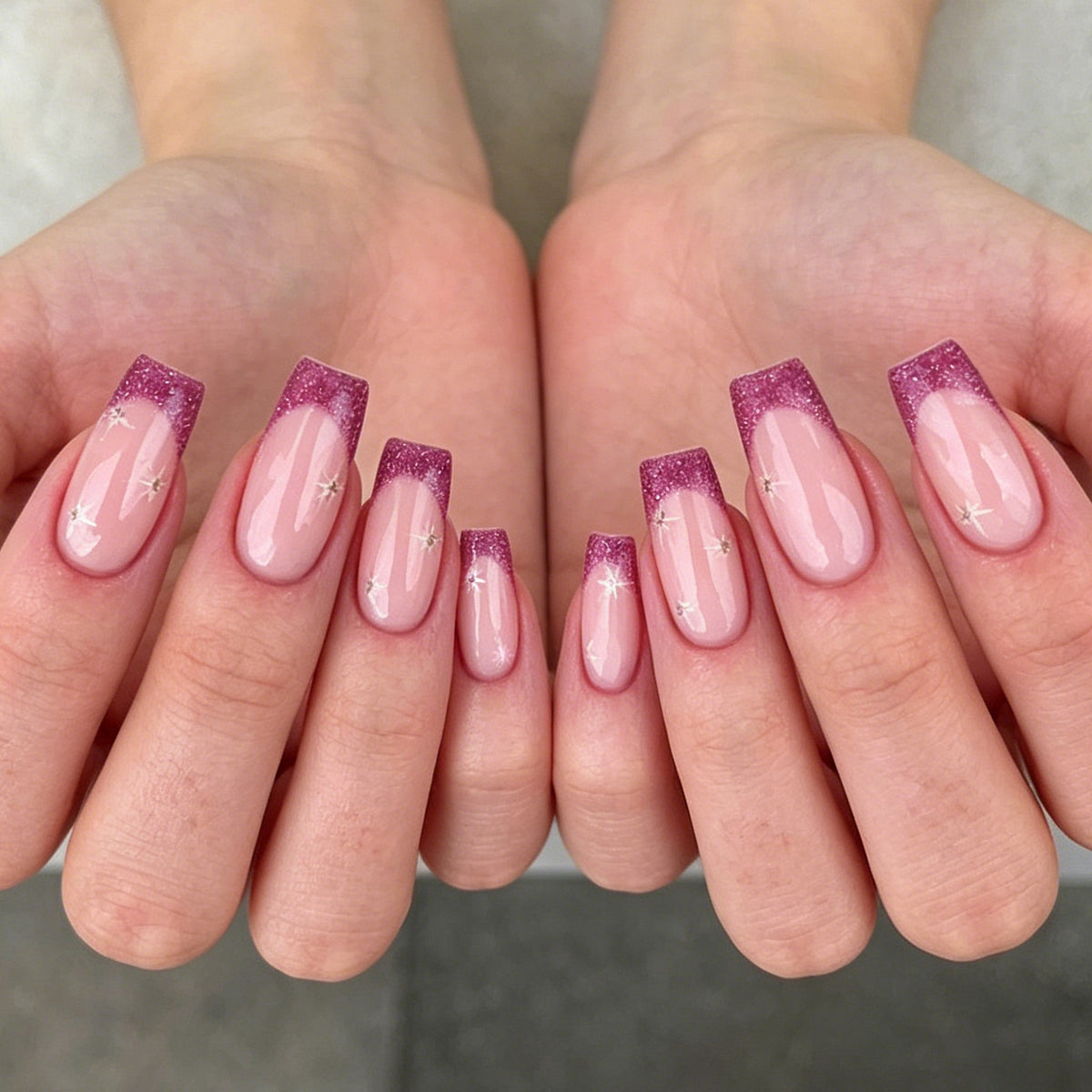 Glitzernde French Tip Nail Art Verbesserungen Brehn