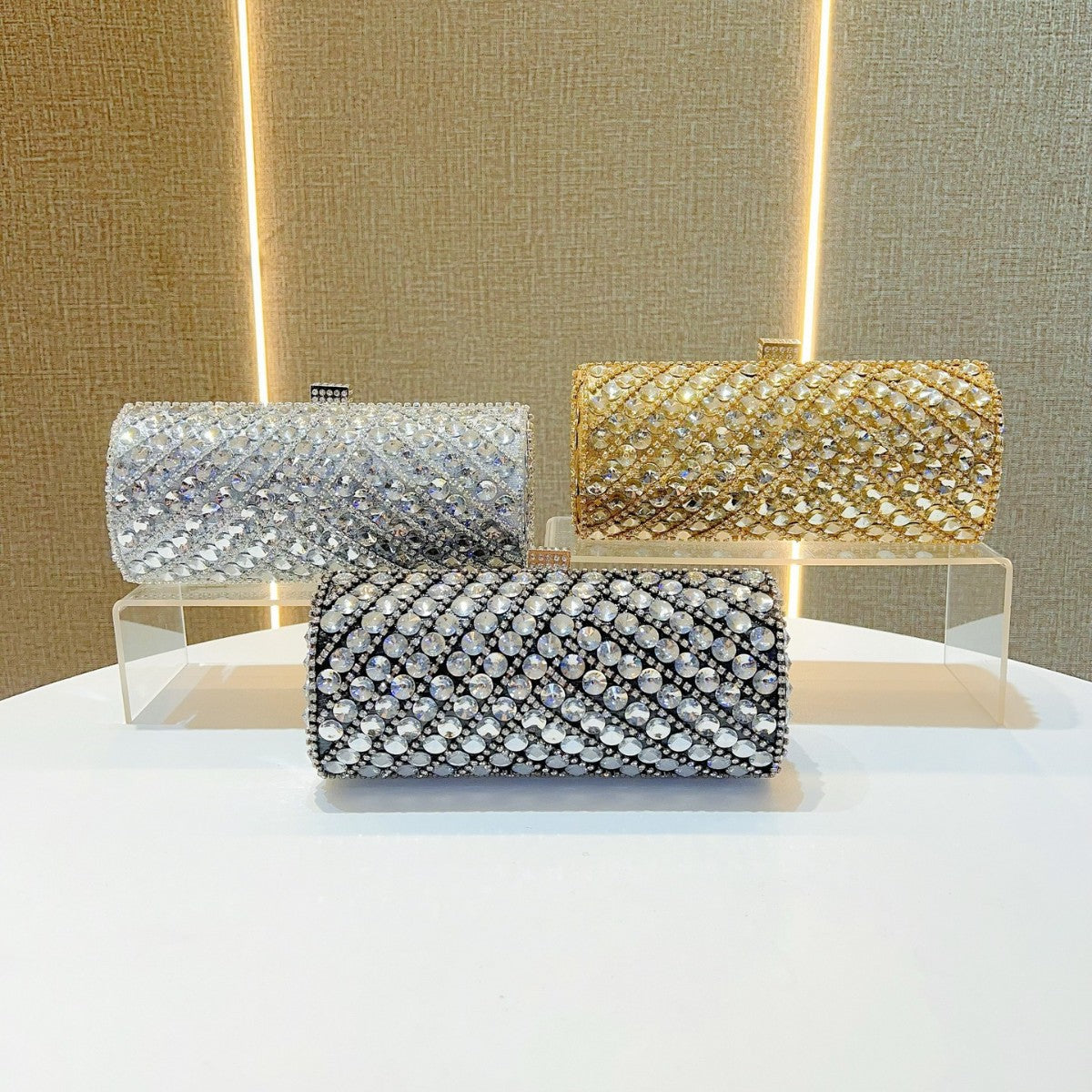 Glitzernde kristallbesetzte Abend-Clutch