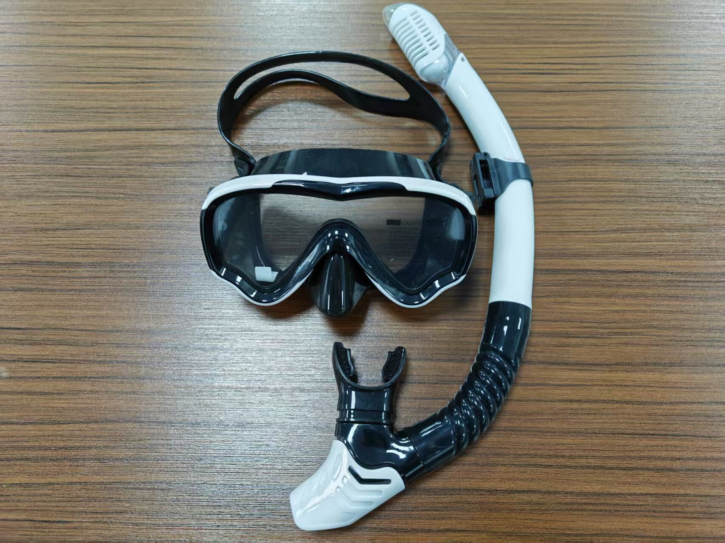 Tauchermaske mit Anti-Beschlag-Technologie und Breitem Sichtfeld Brehn