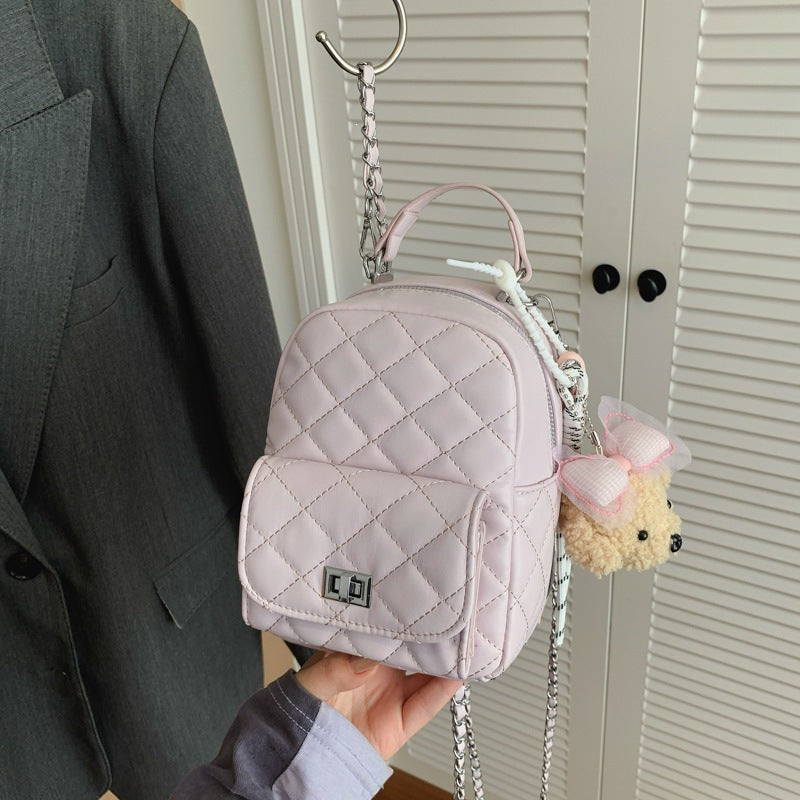 Gestepptes Mini-Rucksack mit süßem Schlüsselanhänger