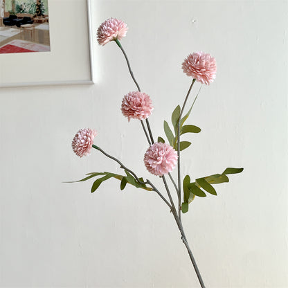 Dekorativer Blumenspross für die Wohnkultur-Darstellung