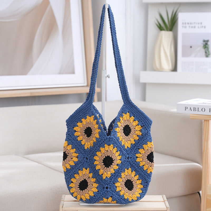 Häkelshopper mit Floralen Mustern Brehn