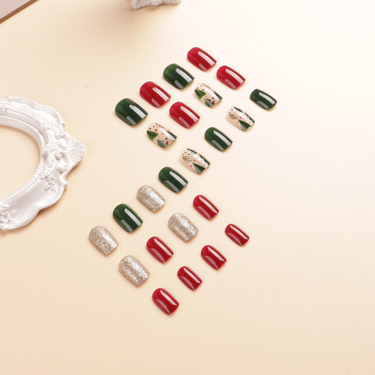 Festliches, urlaubsbezogenes Nagelkunst-Set Brehn