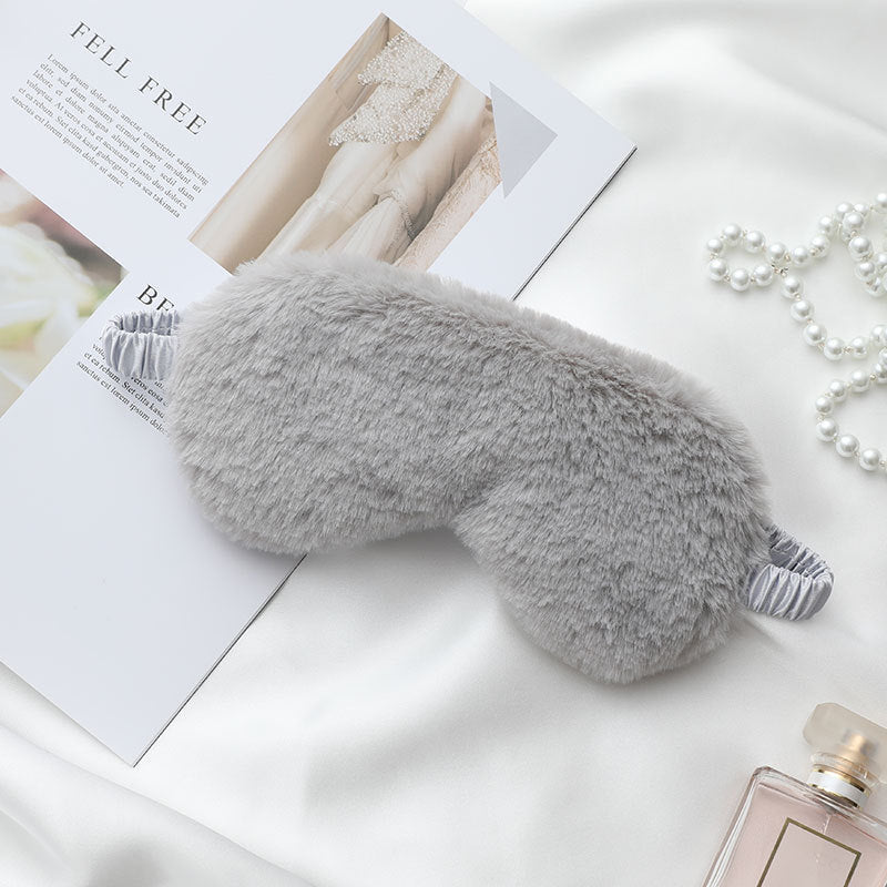 Damen nan flauschige ergonomische Augenmaske mit verstellbarem Satinband und weichem Kunstfellbezug Brehn