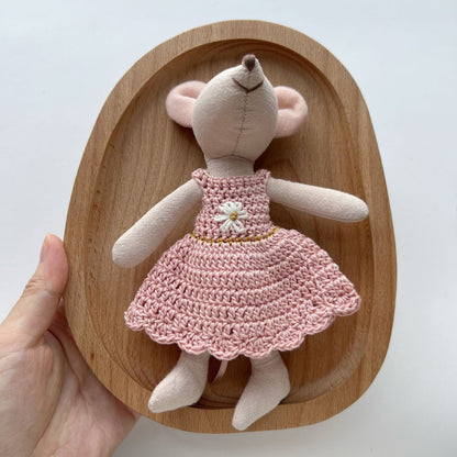Handgenähte Leinenmaus Puppe