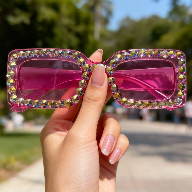 Dekorativer mit Strass besetzter Sonnenbrille Brehn