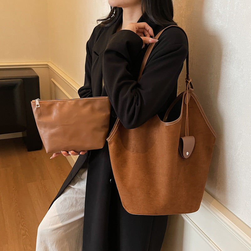 Weiches Wildleder Slouchy Tote