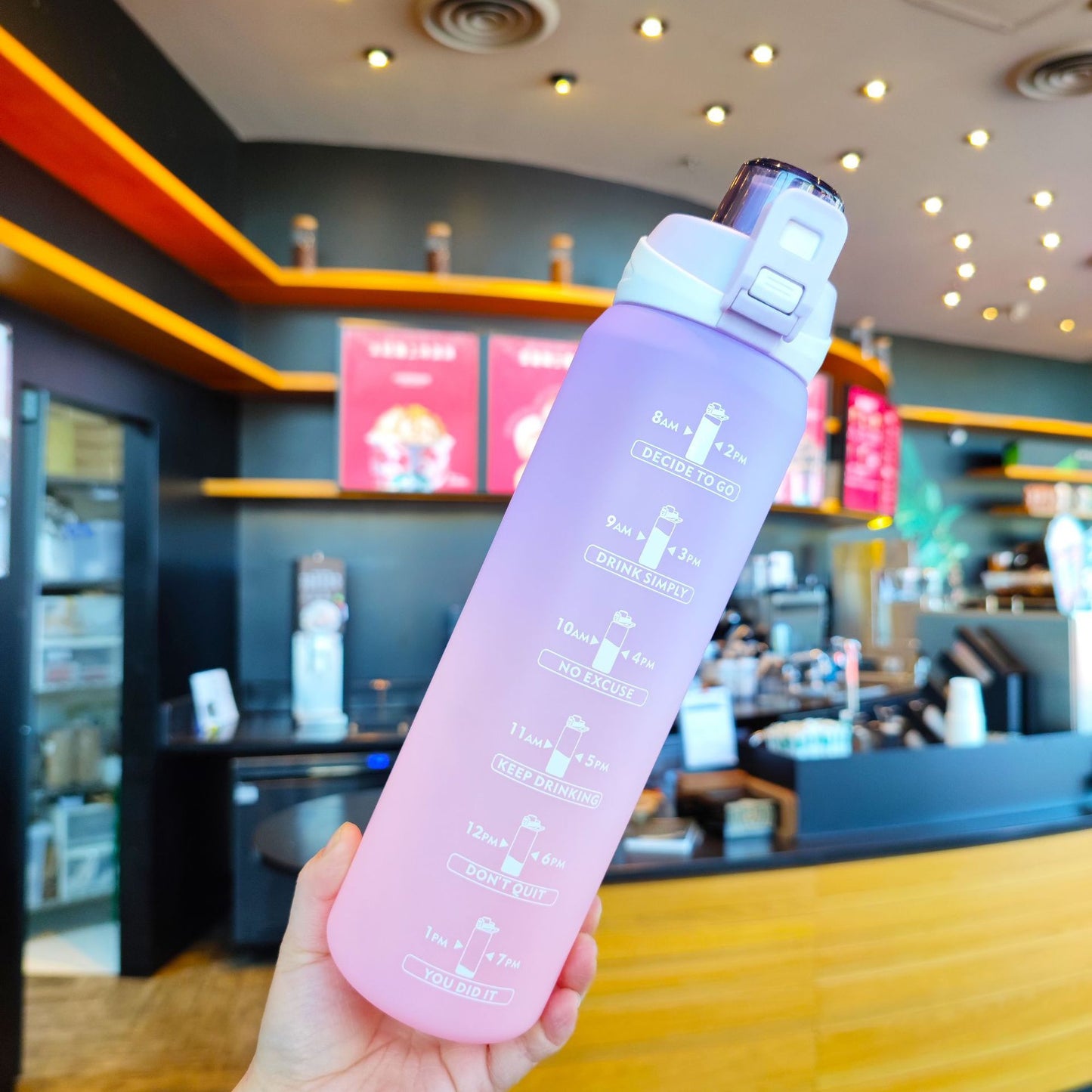 Damen Motivierende Trinkflasche mit einzigartiger Zeitmarkierung und sicherem Verschluss Brehn