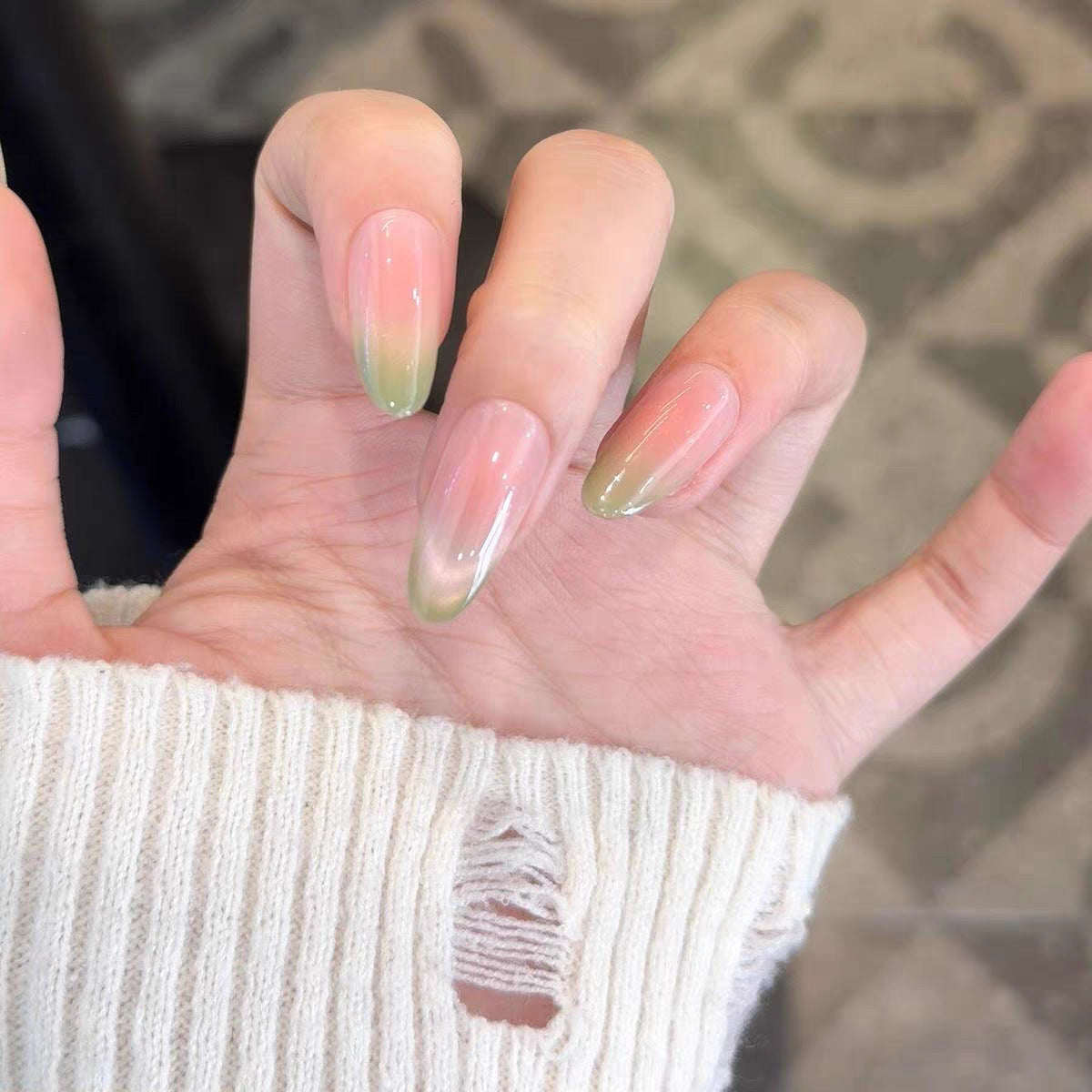 Ombre Mandel-förmige Press-On Nagelset Brehn