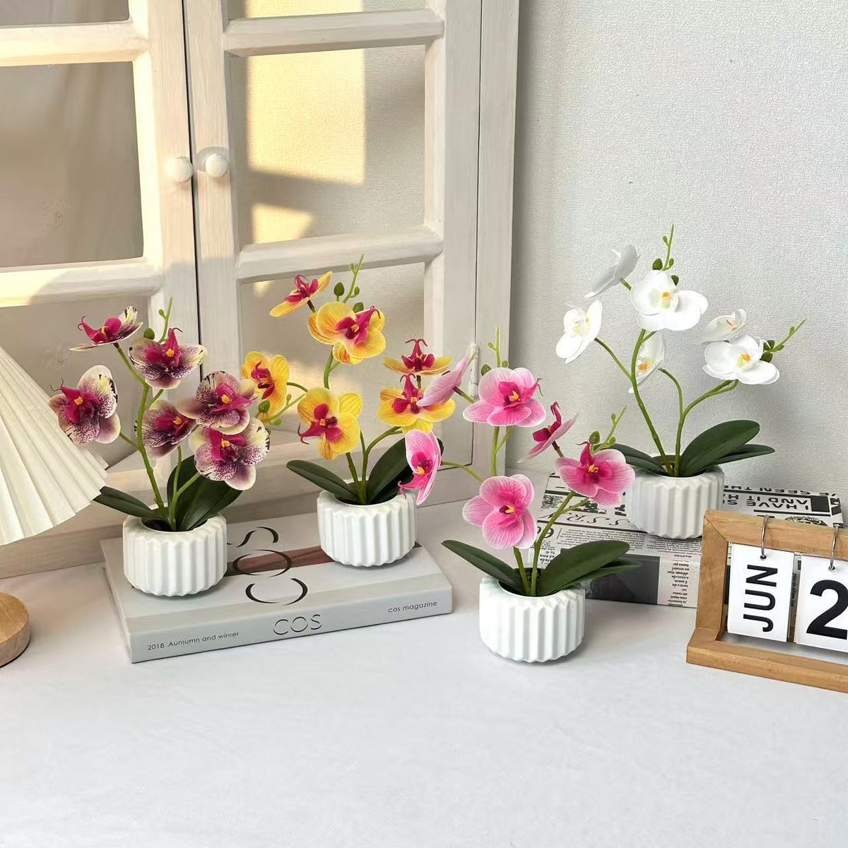 Lebensechte Orchidee Dekorativer Tischmittelpunkt