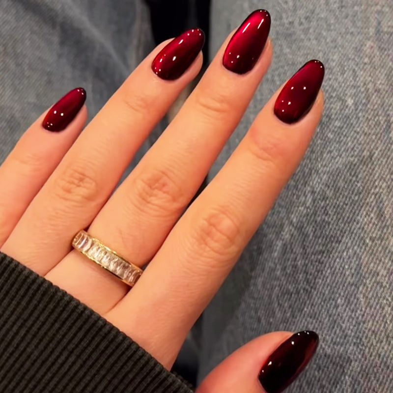 Kunstnagelset mit luxuriösem Hochglanz-Finish Brehn