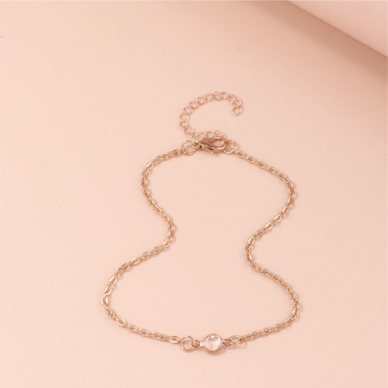 Elegante Minimalistische Kettenanậkel Brehn