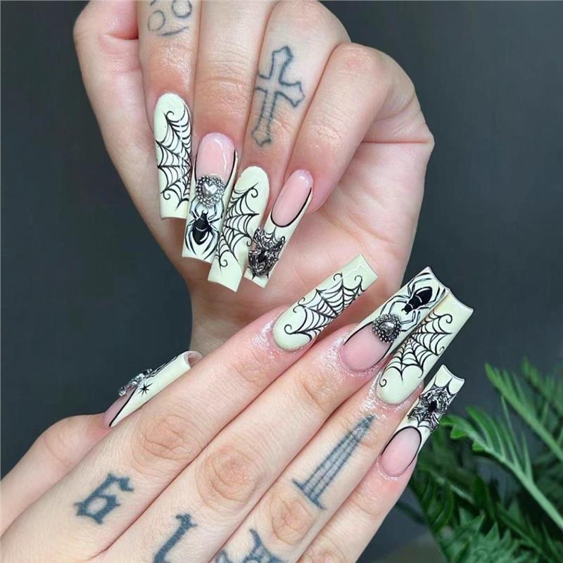 Halloween-Themen Press-On Nail Art Extensions Brehn