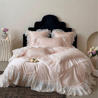 Luxuriöses romantisches Bettwäsche-Set mit Spitzenvolants und besticktem Baumwollsatin