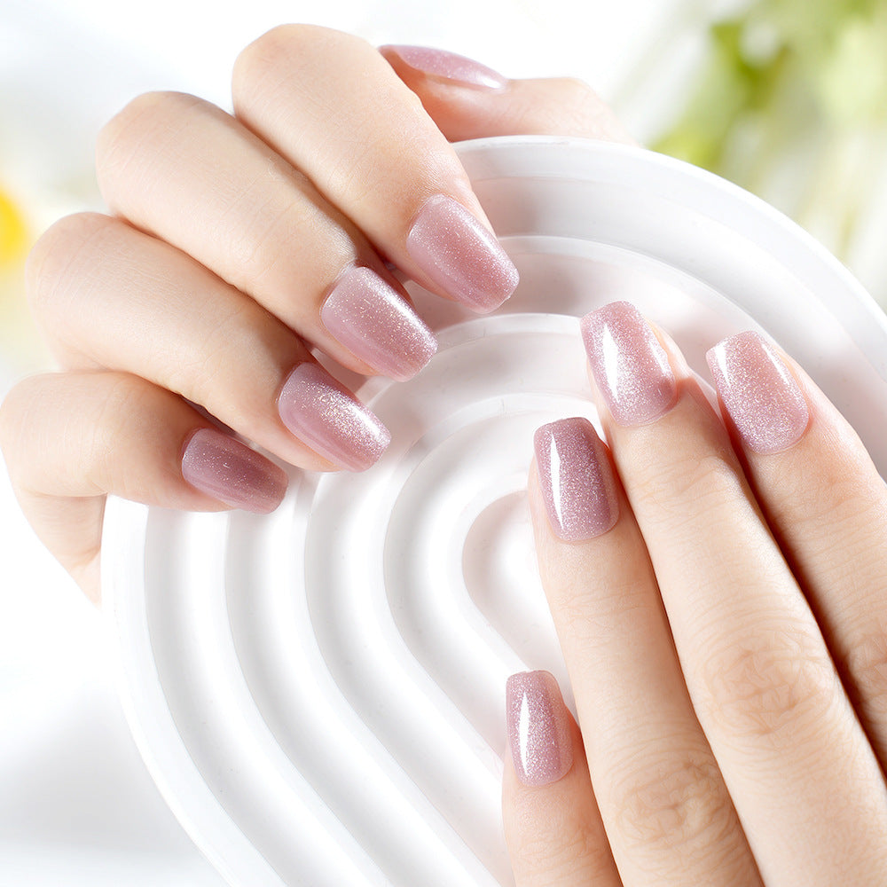 Elegantes Nagellack-Set Brehn
