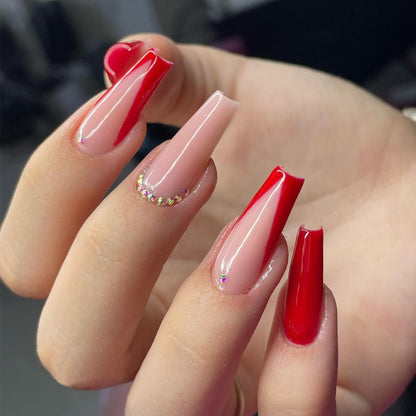 Glamouröse Glitzer-Stiletto Press-On Nägel Brehn