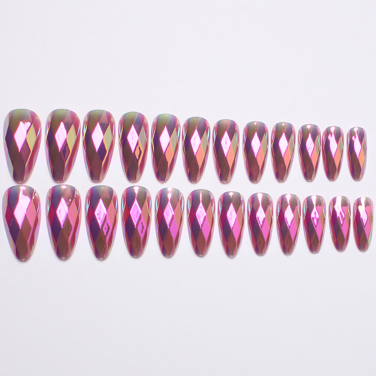 Diamantförmiges Press-On Nagelset Brehn
