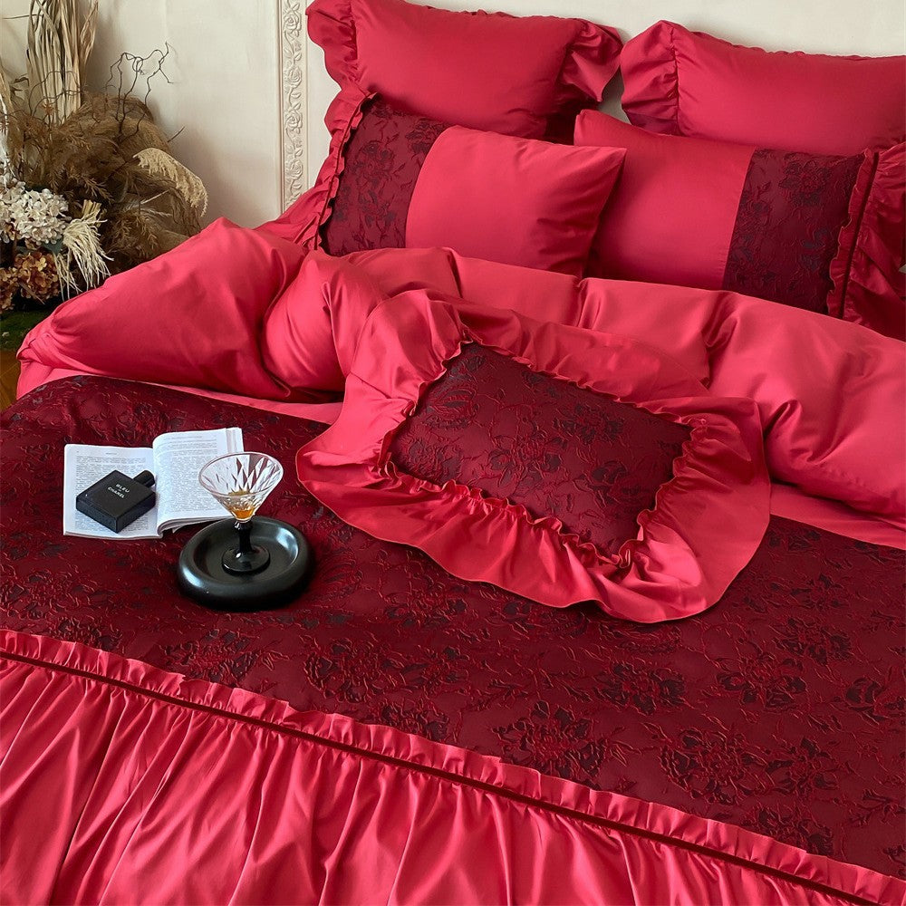 Luxuriöses Satin-Bettwäsche-Set mit Rüschen und Spitzenapplikation