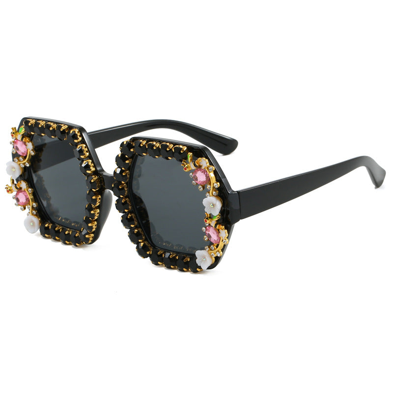Damen extravagante Hexagon-Sonnenbrille mit Kristallverzierung Brehn