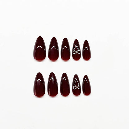 Elegante Stiletto Press-On Nagelerweiterungen Brehn