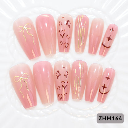 Künstlerisches Press-On-Nagelset mit Kirschblütenmuster Brehn