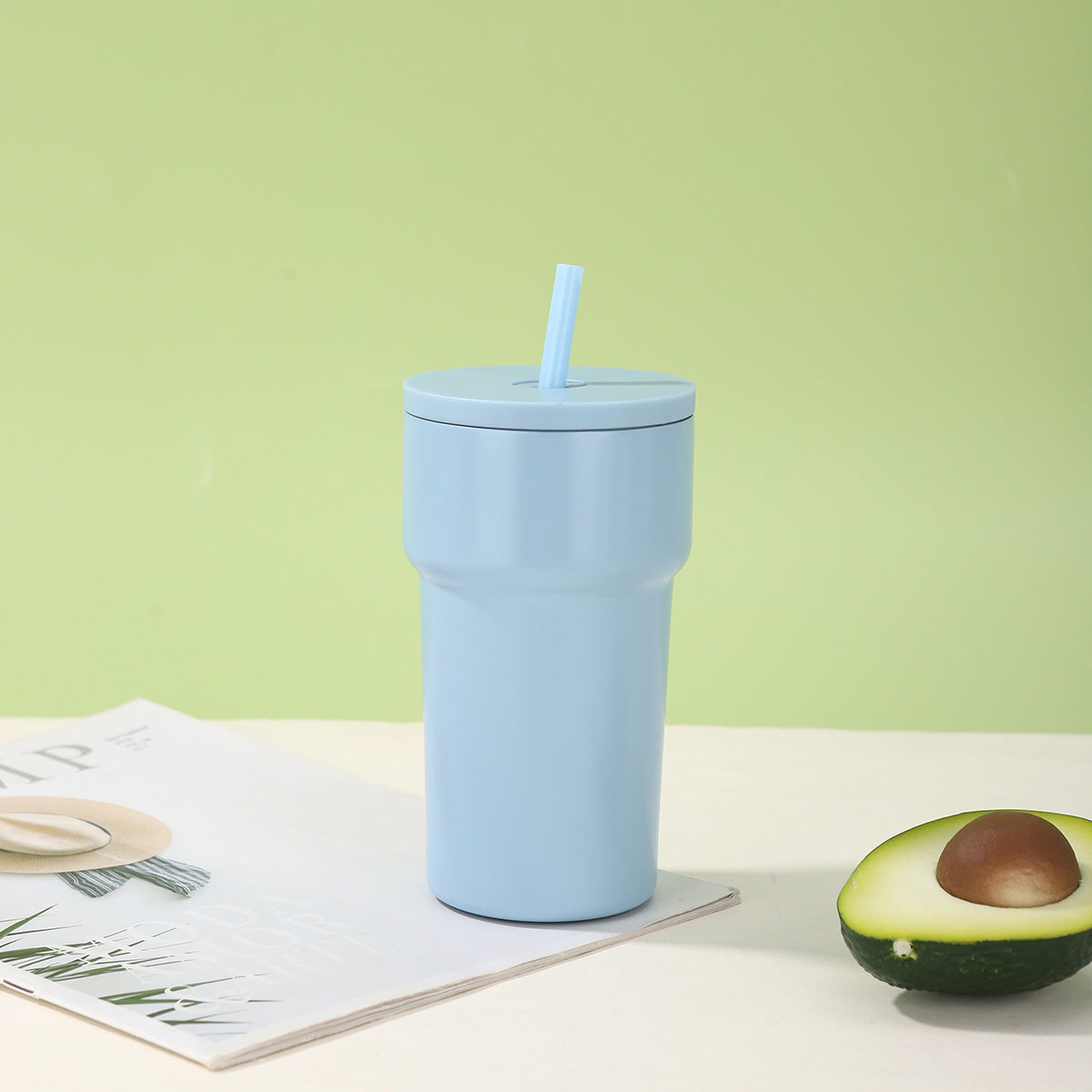Unisex Isolierter Trinkbecher mit Staubschutzdeckel und Strohhalm Brehn