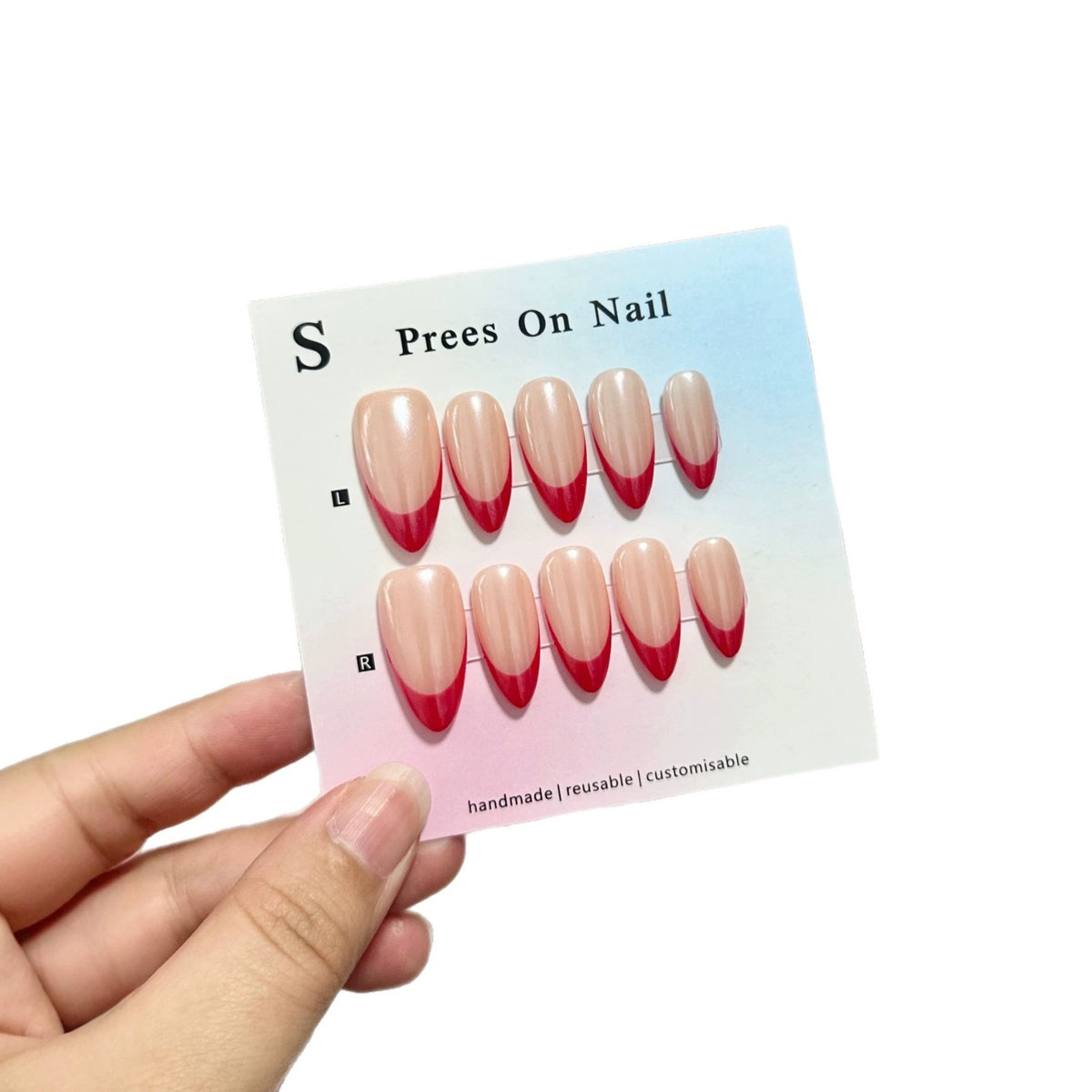 Anpassbare Press-On Nägel mit elegantem French Tip Design
