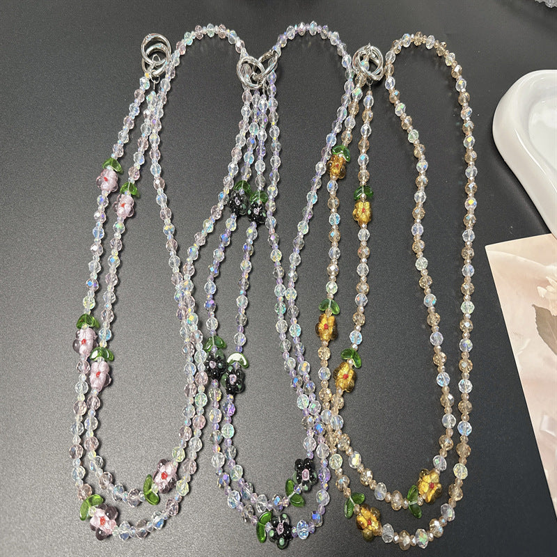 Dekorativer floraler Perlenhalsband Brehn