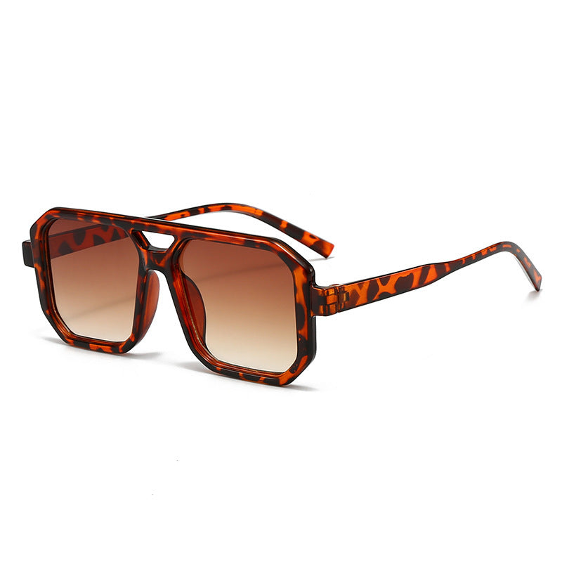 Damen Geometrische Sonnenbrille mit stylischem Muster Brehn