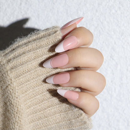 Elegante Stiletto Press-On Nagelverlängerungen Brehn