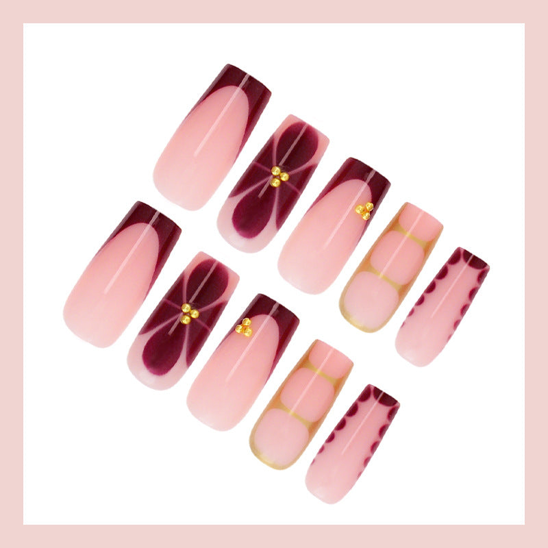 Kunstnagelset mit eleganten Farbverlauf und filigranen Verzierungen Brehn