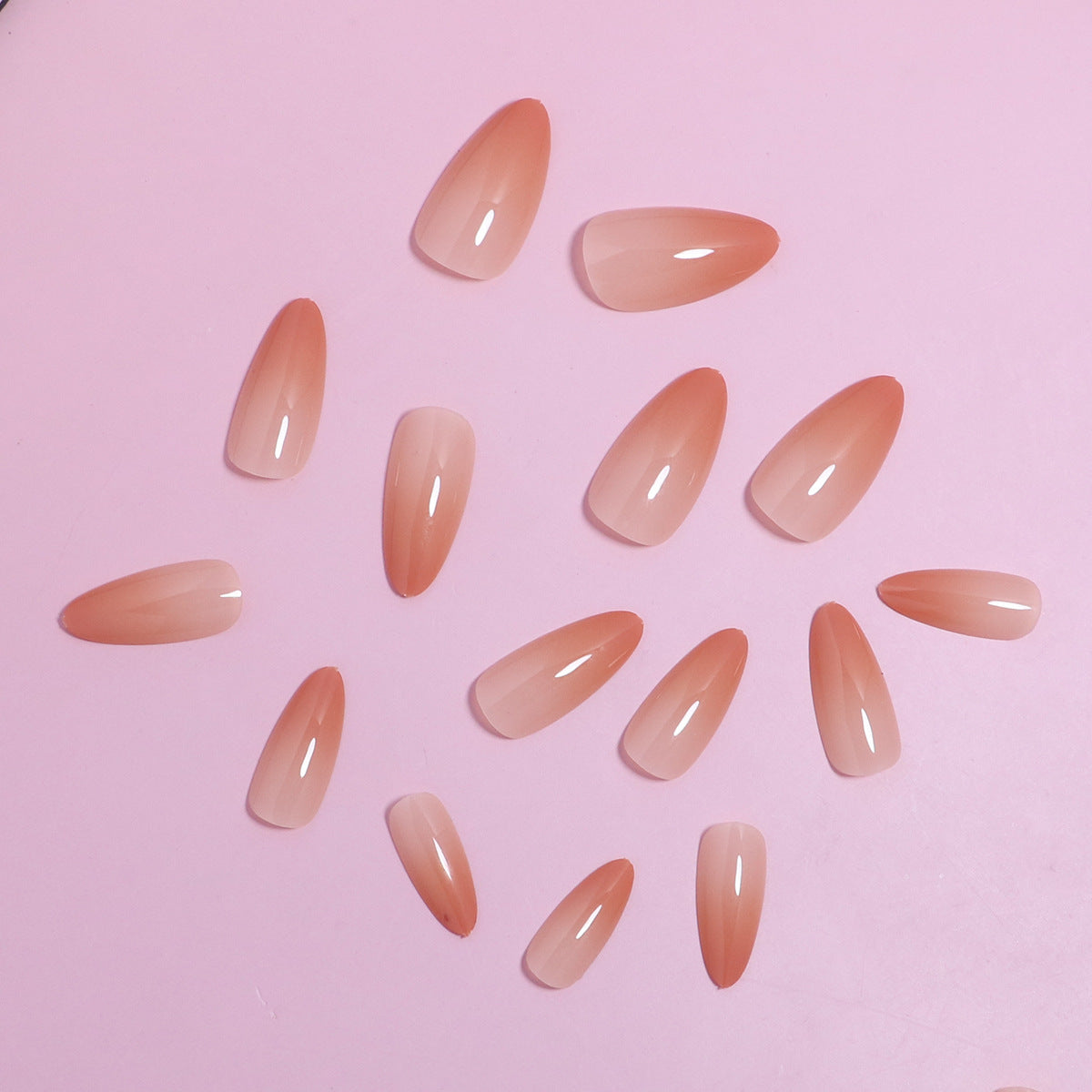 Premium Mandel-förmige Press-On Nagelspitzen Brehn