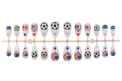 Kreatives Kunstnagelset mit sportlichen Motiven und patriotischen Symbolen Brehn