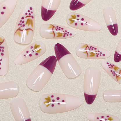 Botanisch inspiriertes Press-On Nageldesign