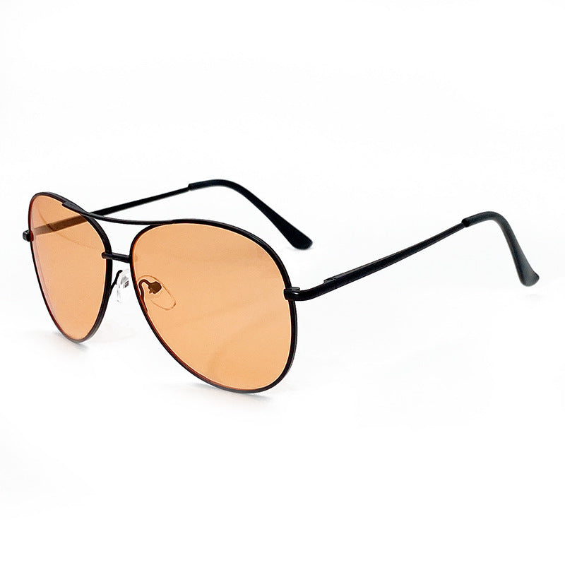 Sonnenbrille Im Modernen Pilotenstil Brehn