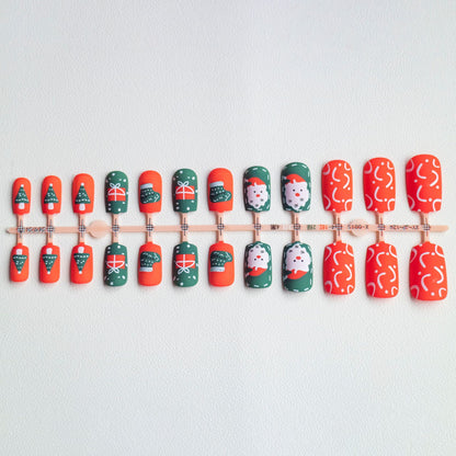 Festliche Winter Themen Nagelkunst