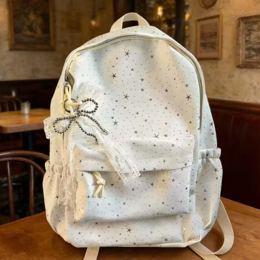 Verspielt mit Sternen verzierten Rucksack Brehn